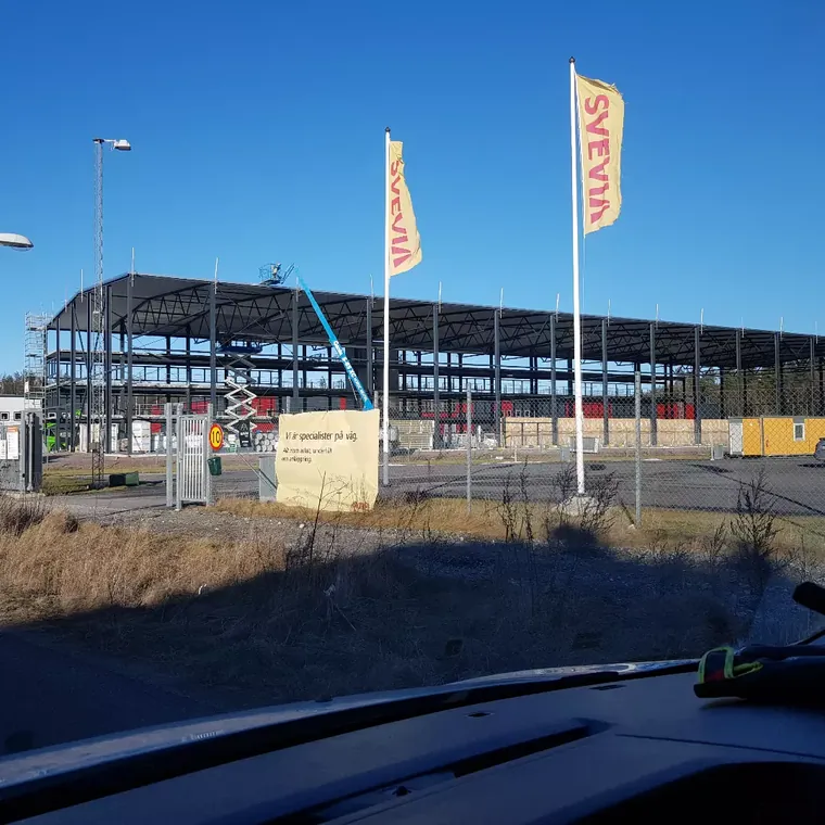 Ampere referensuppdrag – Casa de padel, Elinstallation i Örebro